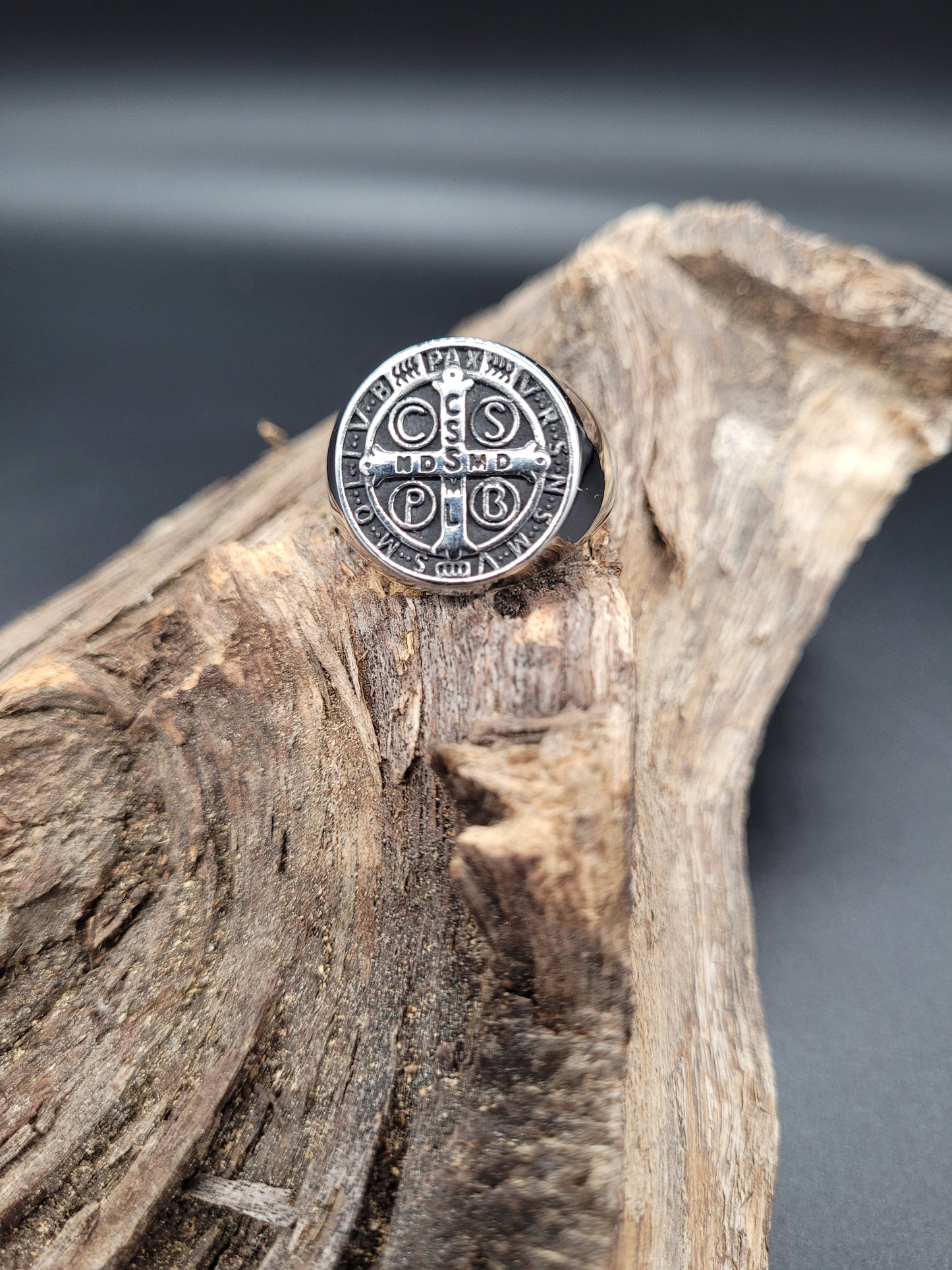 RE-1002 Benedikter Ring