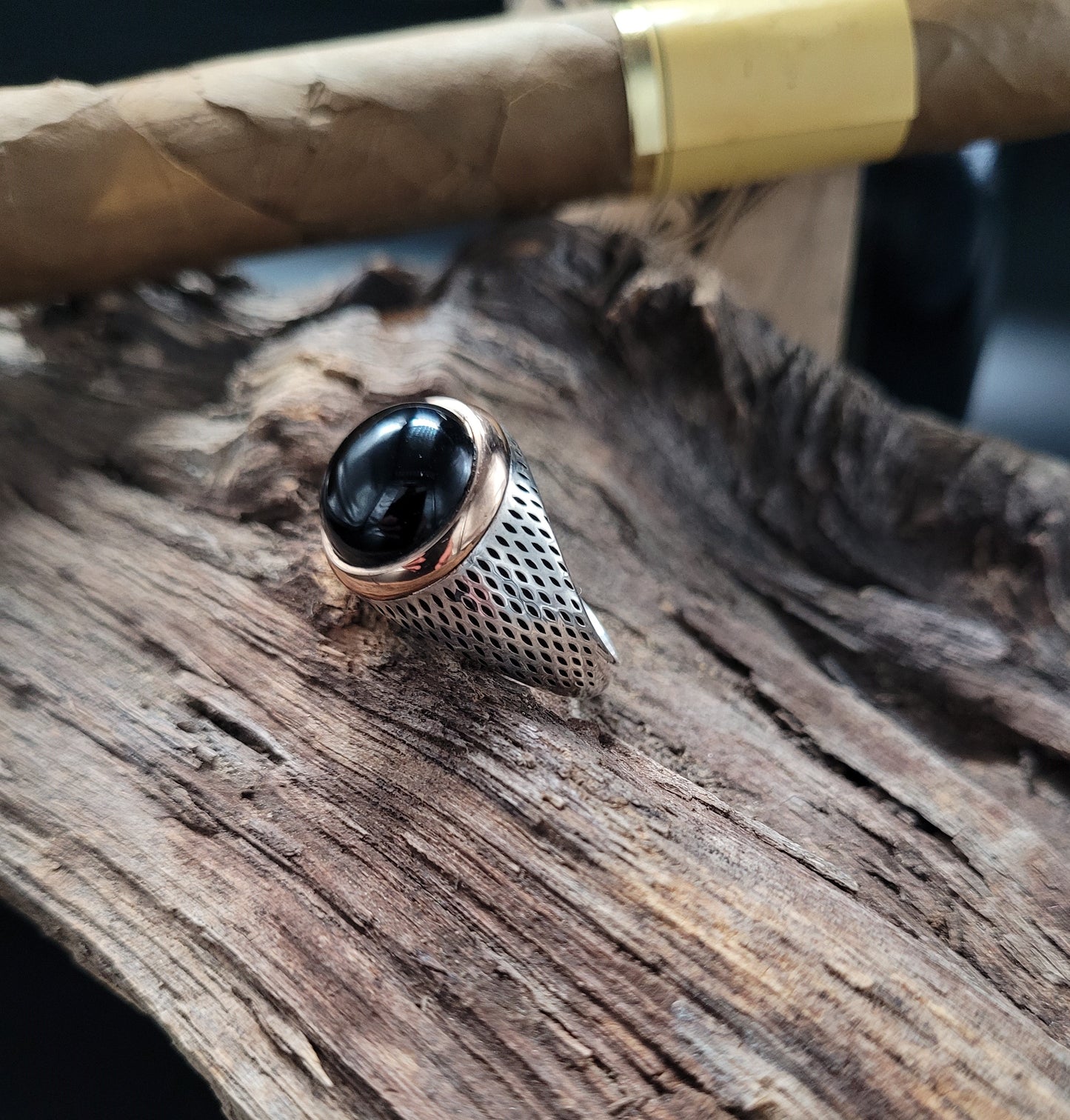 RS-1015 Silberring mit schwarzem Halbkugel Onyx Rose vergoldet