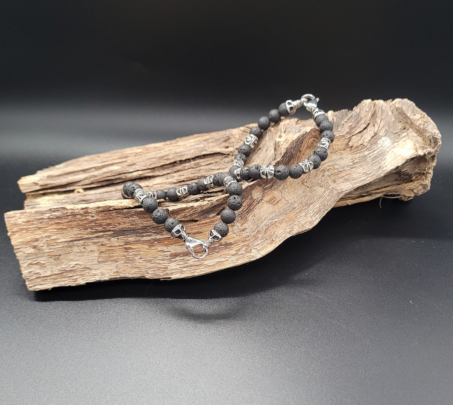 ABLAE-2019 Armband Lavastein EV Kreuz