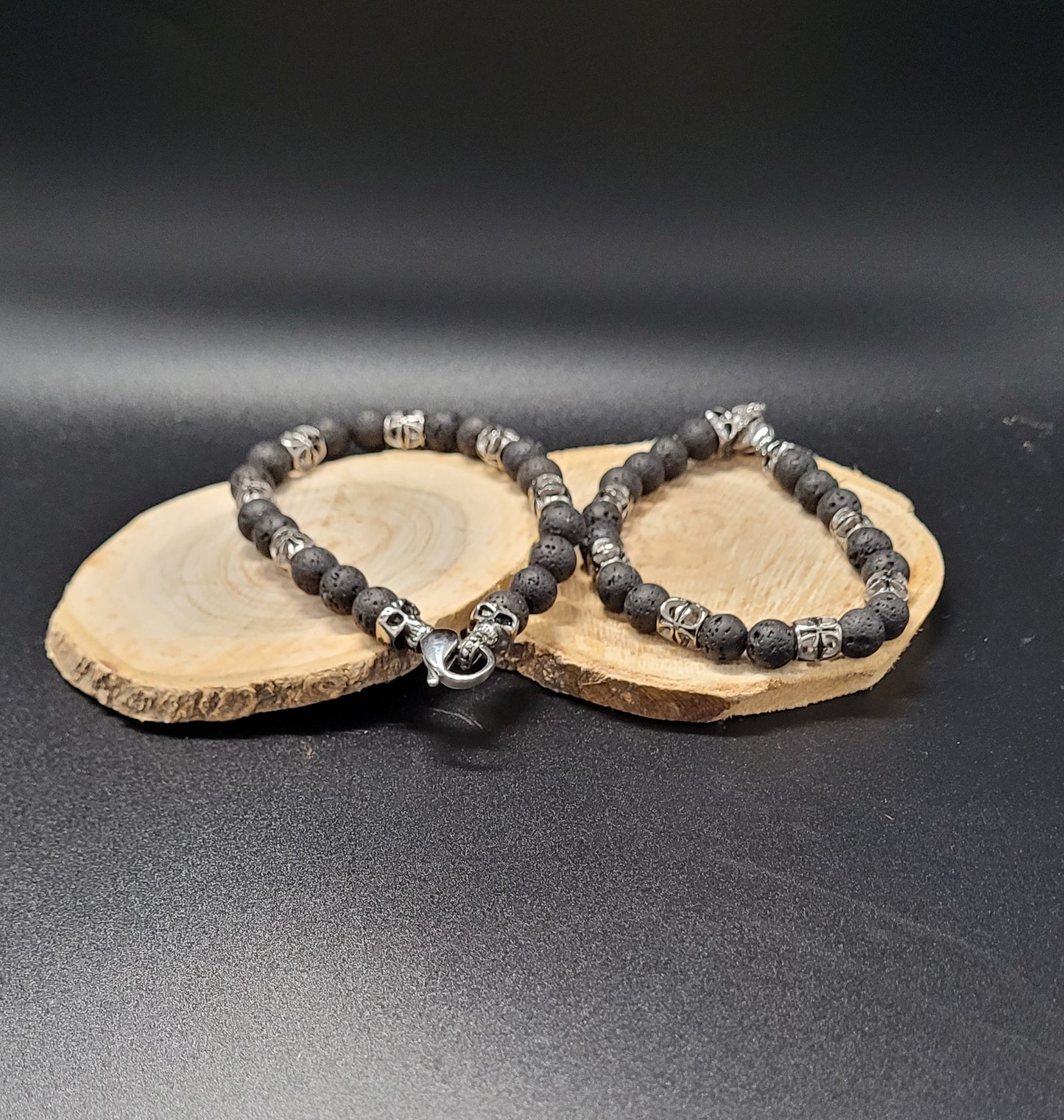 ABLAE-2019 Armband Lavastein EV Kreuz