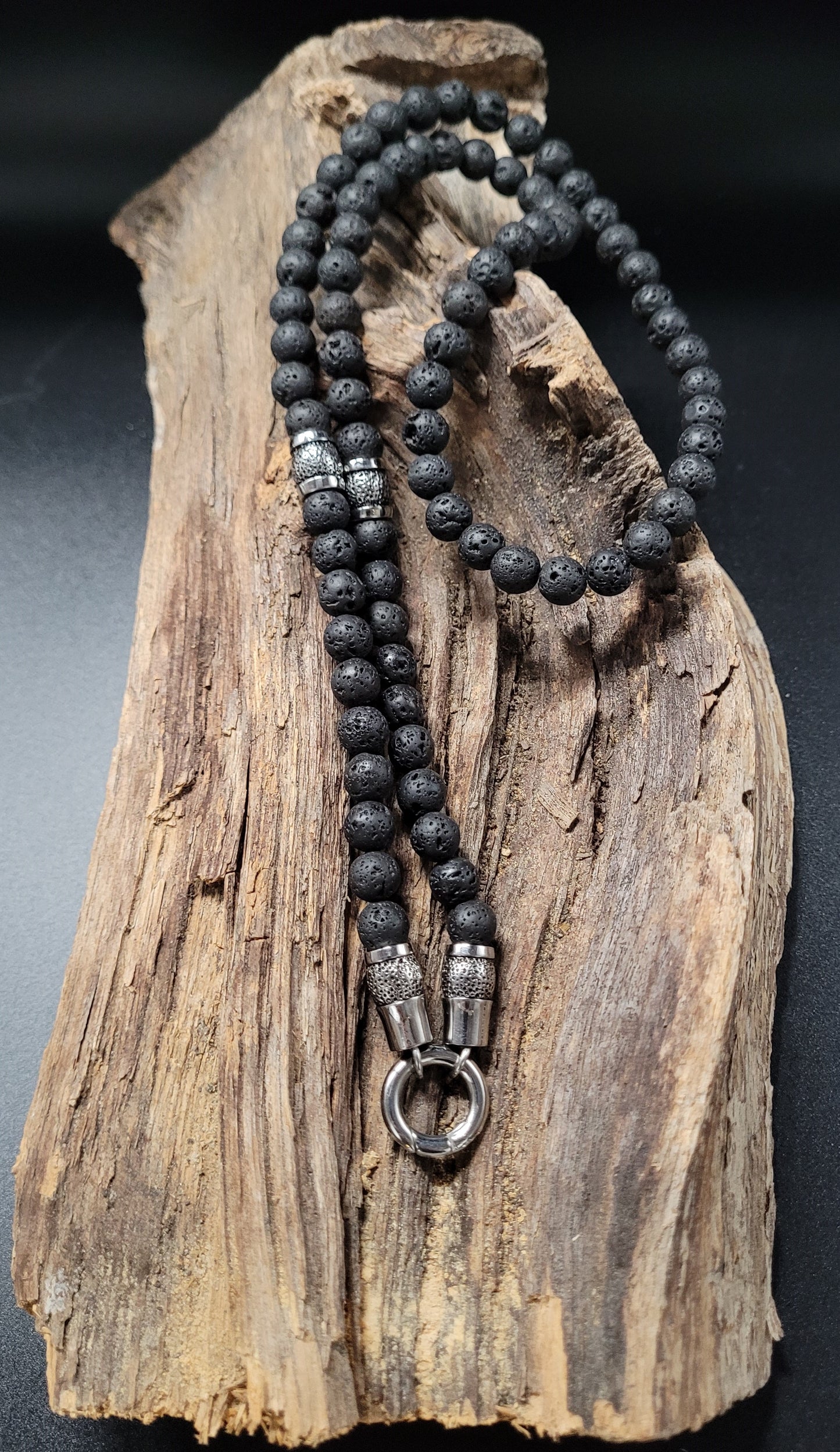 HKLE-3007 Lavastein-Kette ca. 70cm Bead's gehämmert