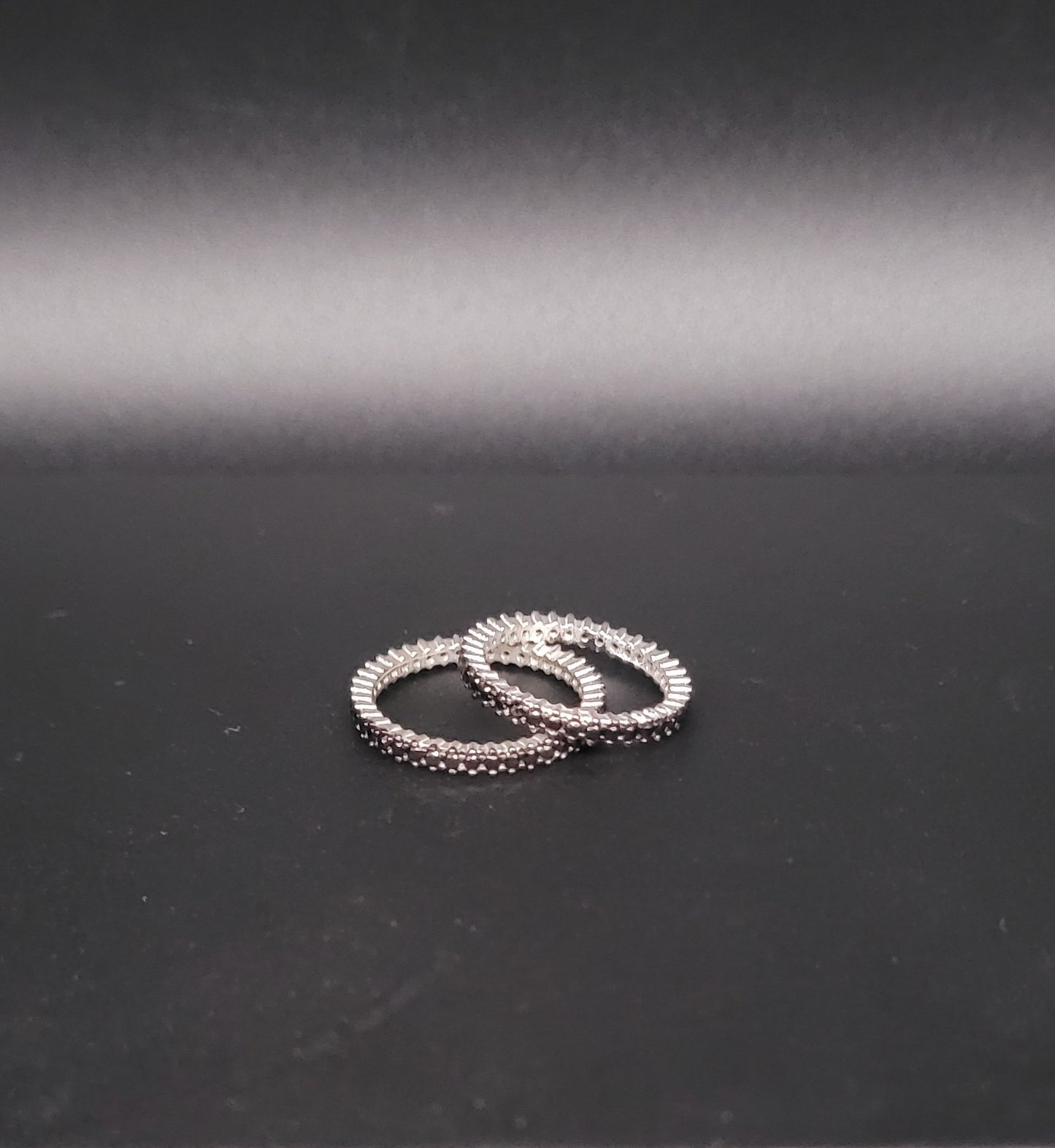 RS-1033 Silberring mit schwarzen Zirkonia