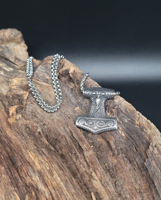 HKE-1016 Edelstahlkette mit Thor Hammer filigrane Verzierung