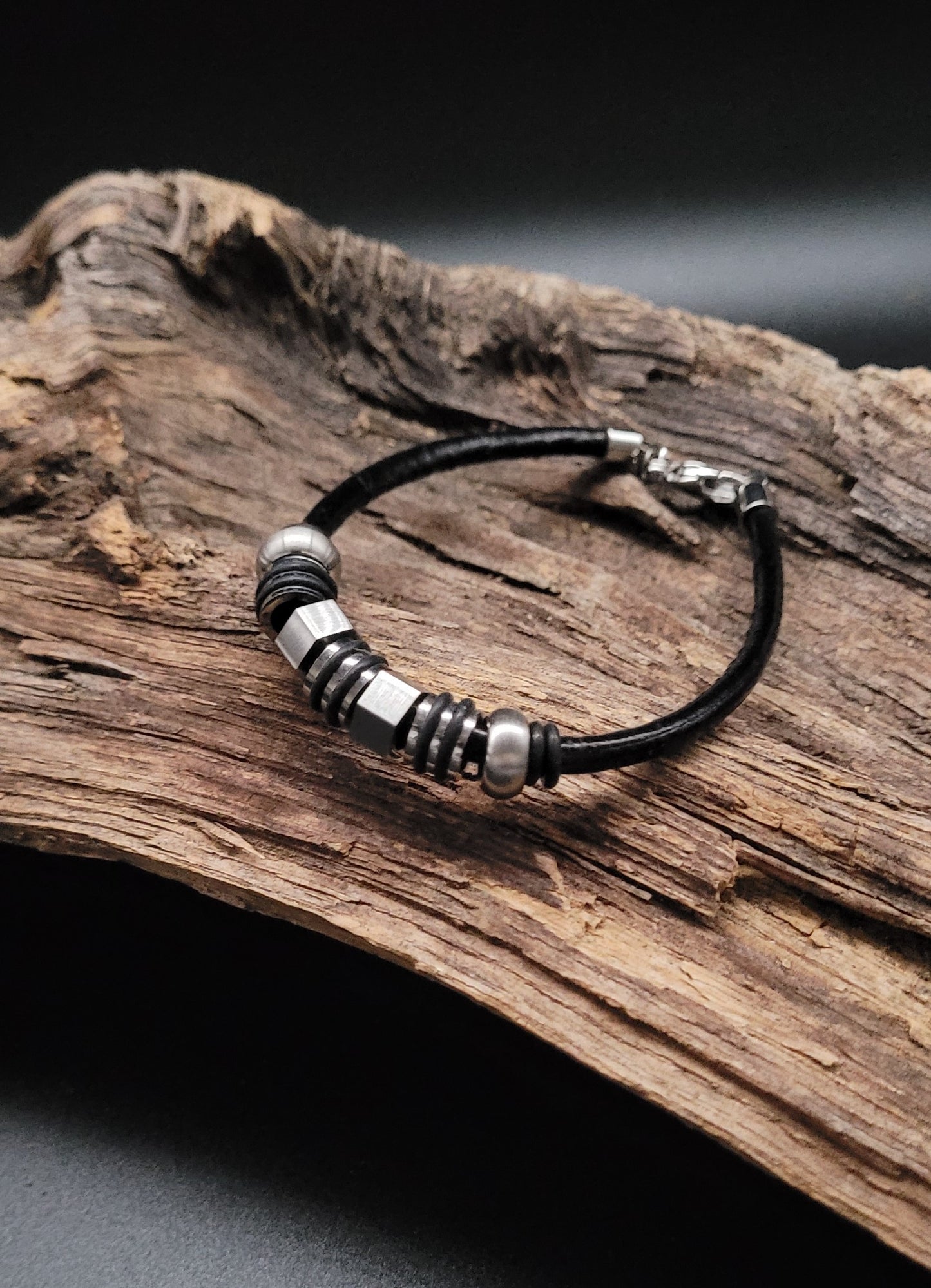 ABL/E-2004 Lederarmband mit Edelstahl-Bead's