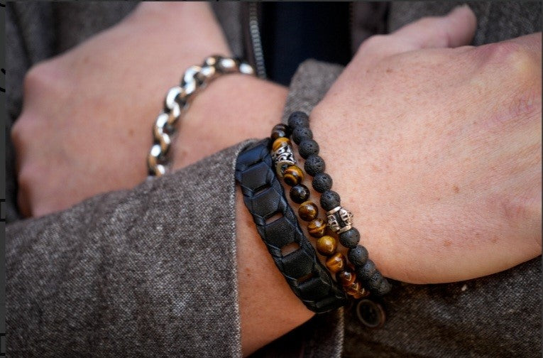 ABLAE-2009 Armband Lavastein Skull