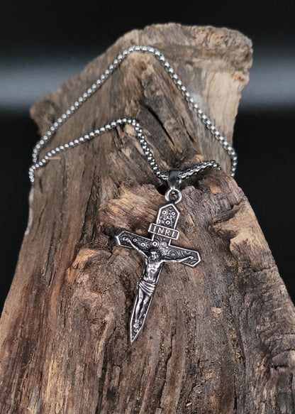 HKE-1006 Edelstahlkette mit Kreuz-Anhänger "Jesus"